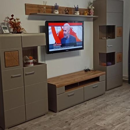 Rosenau Apartment Rîşnov Esterno foto